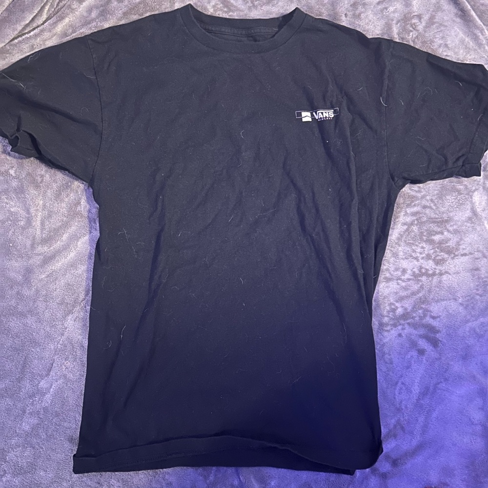 vans graphic tee💞